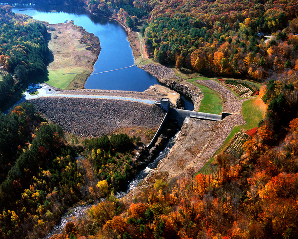 Click for hi-resolution photo of Westville Lake dam