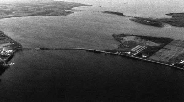 Channel between North and South Hero Island