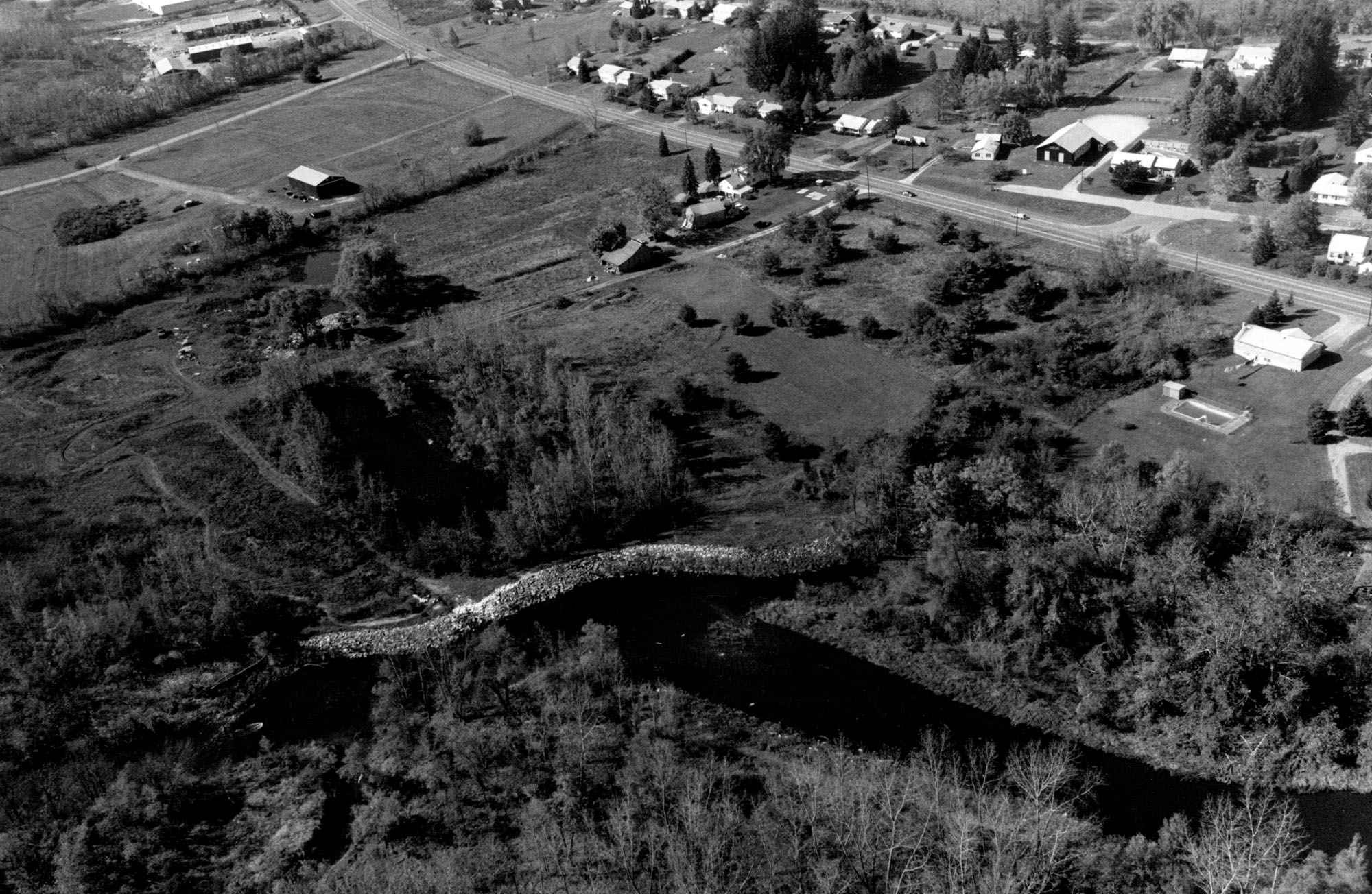 Lee Shore and Bank Protection Project